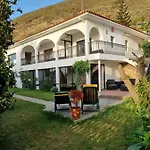 La Casa De Lucy & Karin *