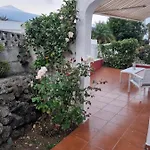 La Casa De Lucy & Karin Holiday home *