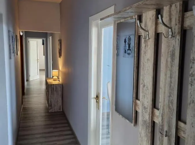 La Casa De Lucy & Karin *