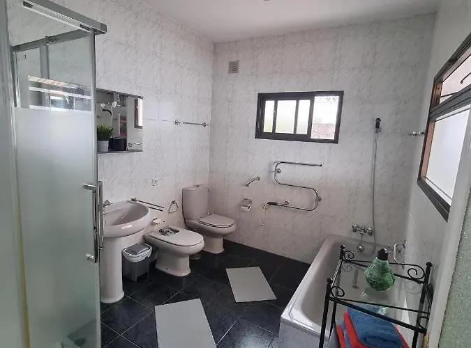 La Casa De Lucy & Karin לה אורוטבה