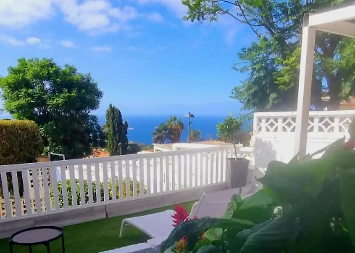 בית נופש La Casa De Lucy & Karin לה אורוטבה